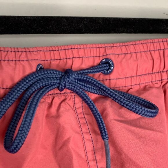 Vineyard Vines Coral And Navy Boys Size 16 Swim Shorts - Picture 8 of 11